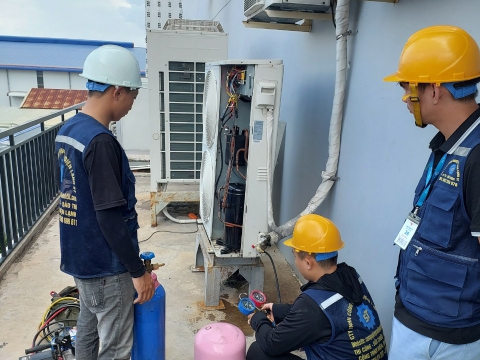 CÔNG TY TNHH KING CAR 